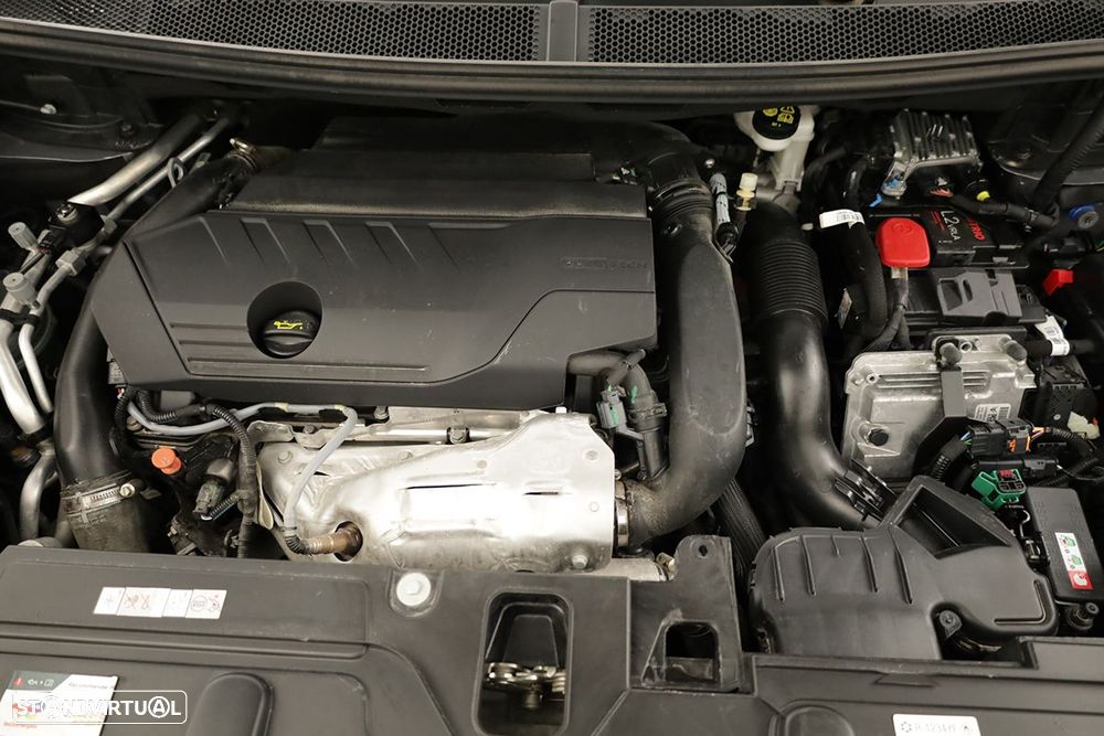 Peugeot 3008 1.6 Hybrid Allure Pack e-EAT8 - 25