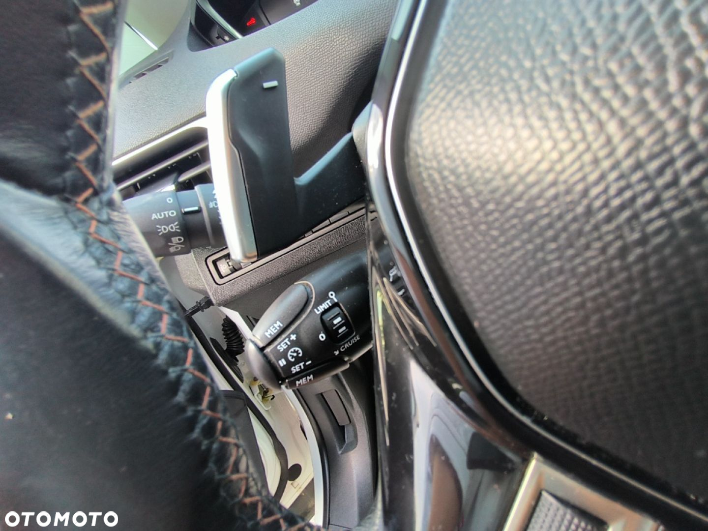 Peugeot 5008 - 14