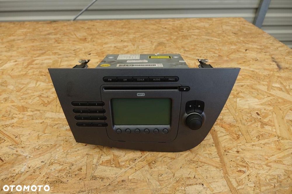 RADIO CD MP3 RADIOODTWARZACZ SEAT LEON II 2  1P1035186BN87 - 1