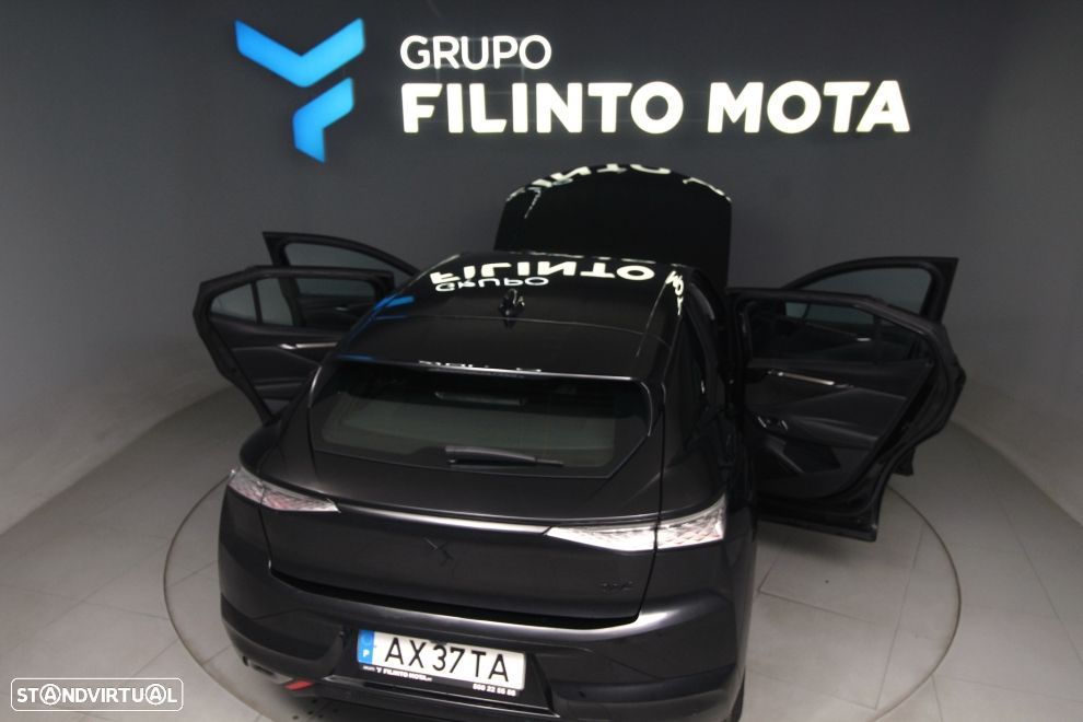 DS DS4 1.2 PureTech Performance Line EAT8 - 10