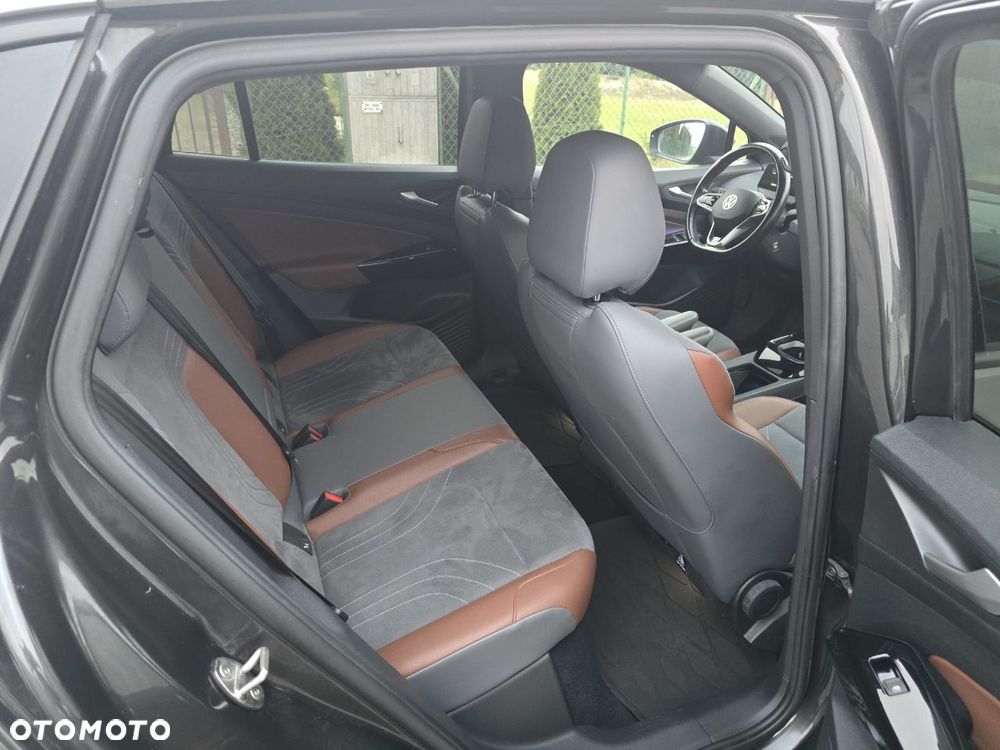 Volkswagen ID.4 - 18