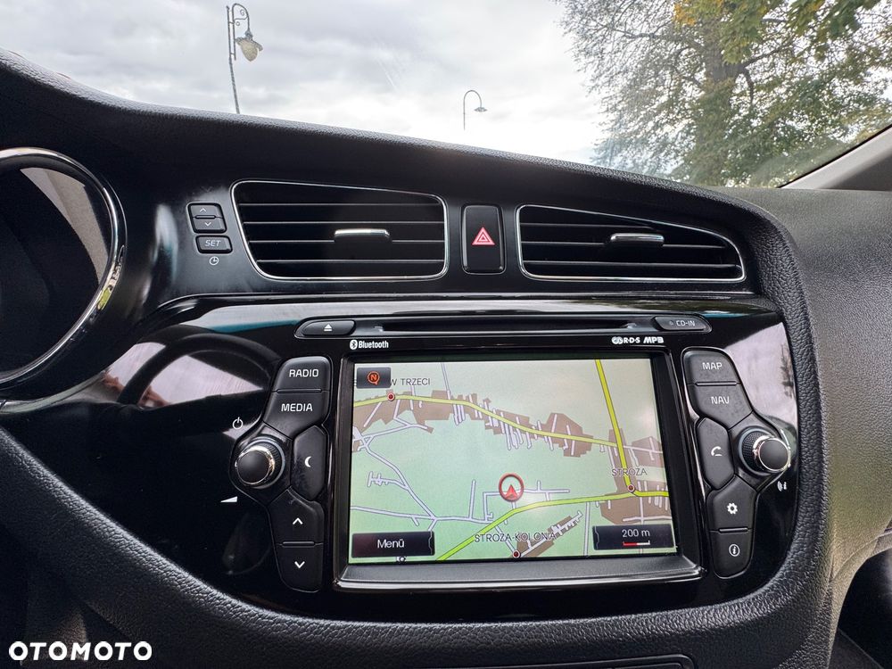 Kia Ceed - 21