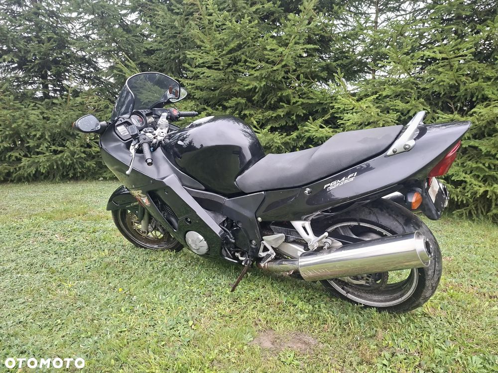 Honda CBR - 6