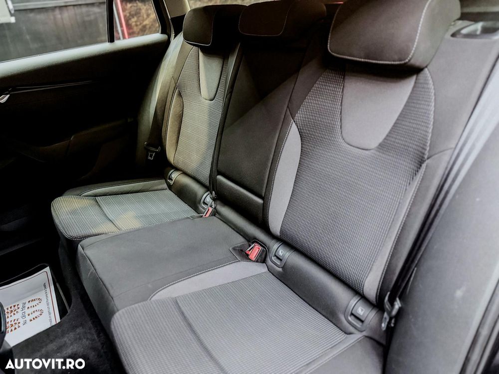 Skoda Octavia 2.0 TDI DSG Ambition - 24