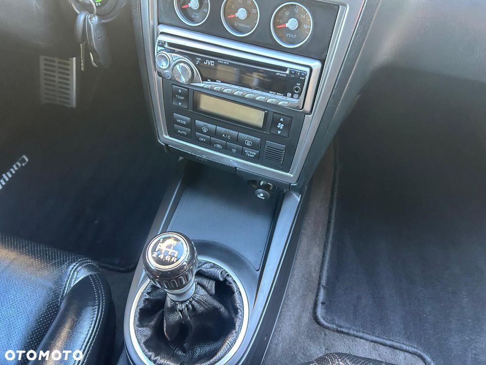 Hyundai Coupe 2.7 GLS - 13