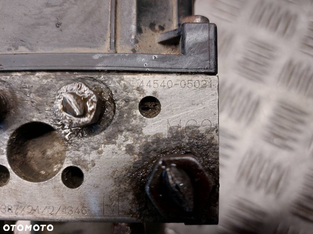 POMPA STEROWNIK ABS TOYOTA AVENSIS T25 2.0 D4D 44540-05031 - 6