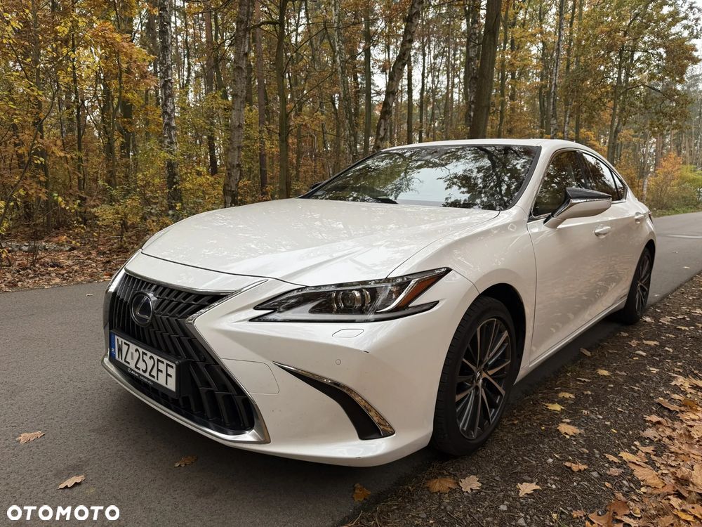 Lexus Es 2022 photo 2