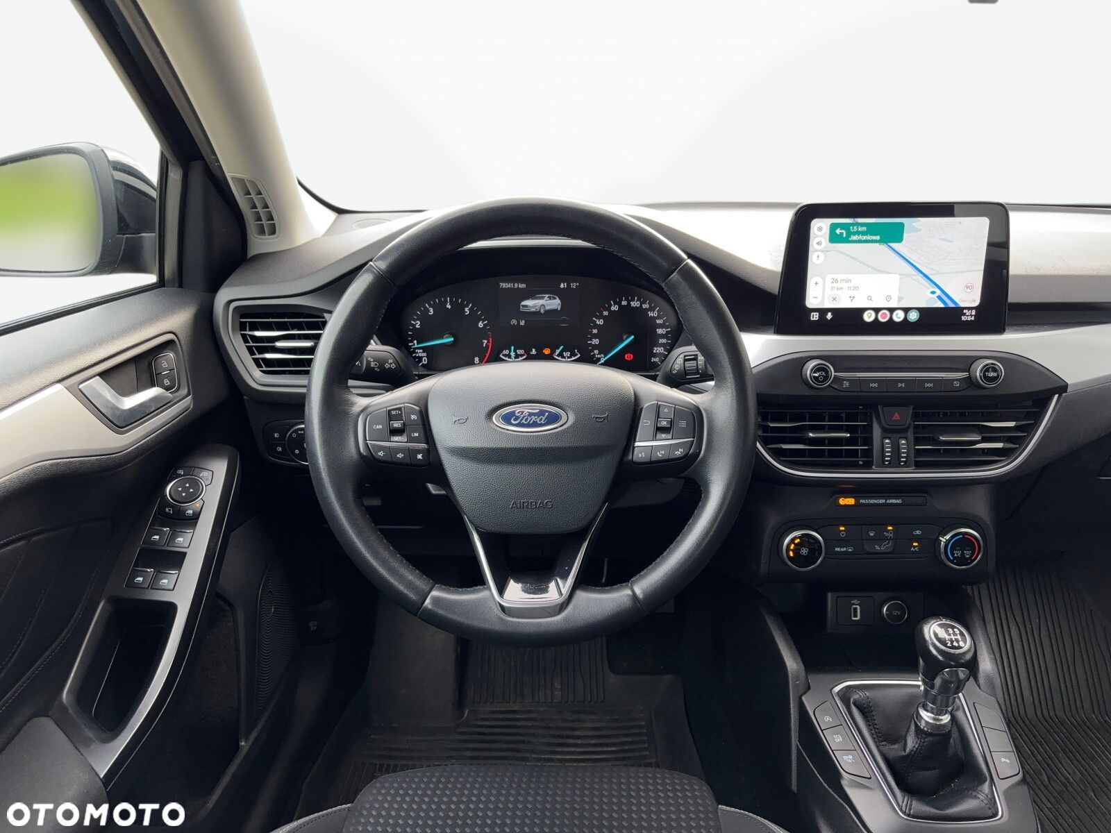 Ford Focus - 10