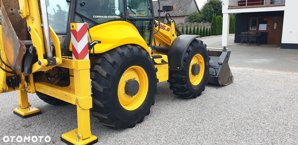 New Holland LB115B rok 2006 łyżka skarpowa hydr. + do kopania na dżojstikach - 23