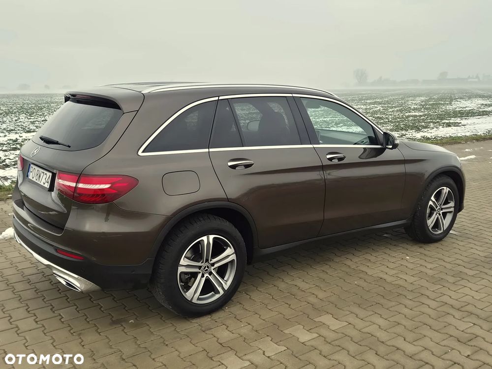 Mercedes-Benz GLC - 18
