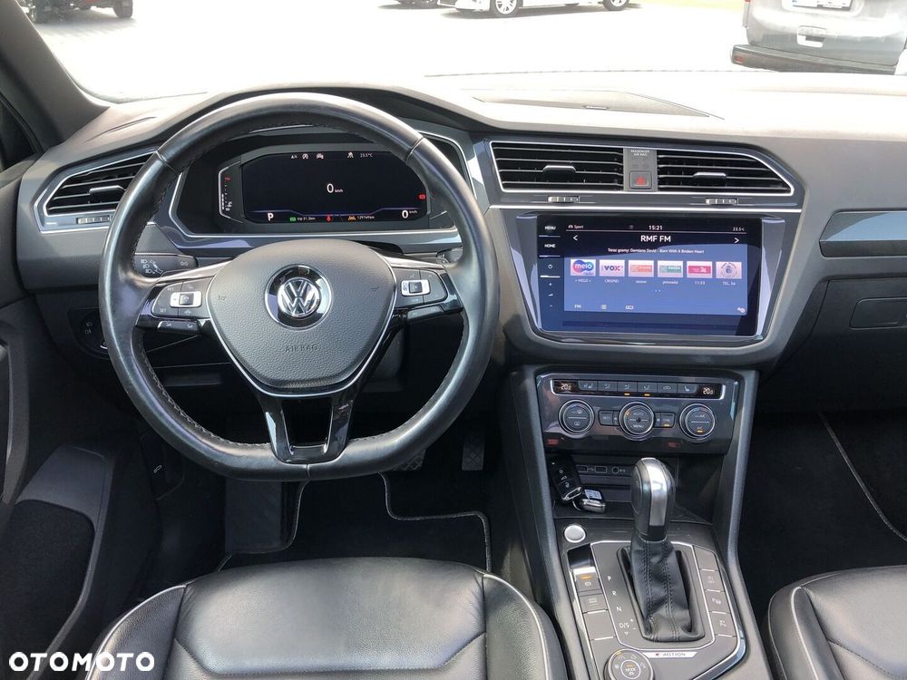 Volkswagen Tiguan - 14