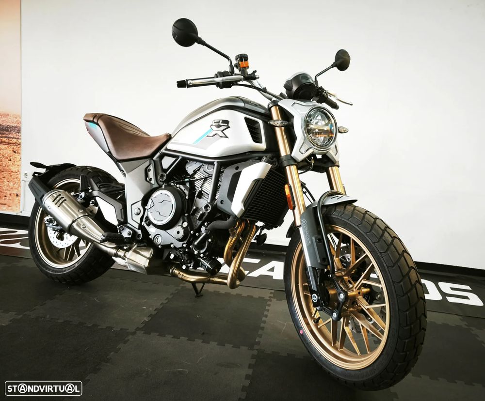 CF Moto 700CL-X Heritage Campanha CL - 1