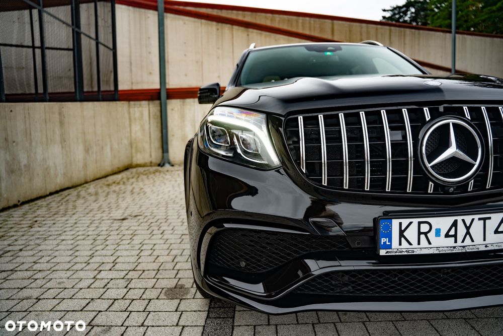 Mercedes-Benz GLS - 17