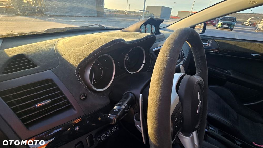 Mitsubishi Lancer Evolution MR GT330 TC-SST Alcantara - 10