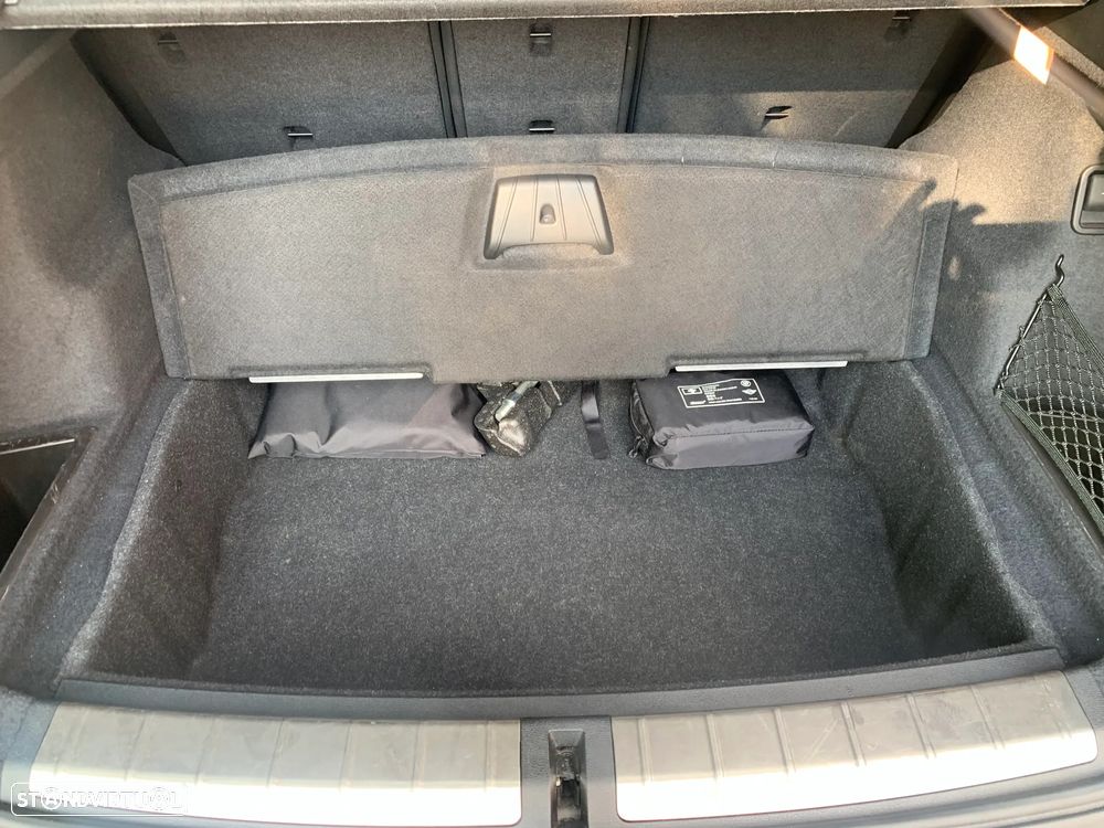 BMW X1 16 d sDrive Auto xLine - 13