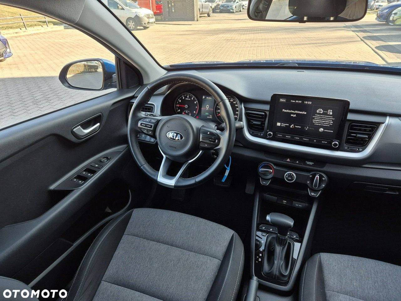 Kia Stonic - 16