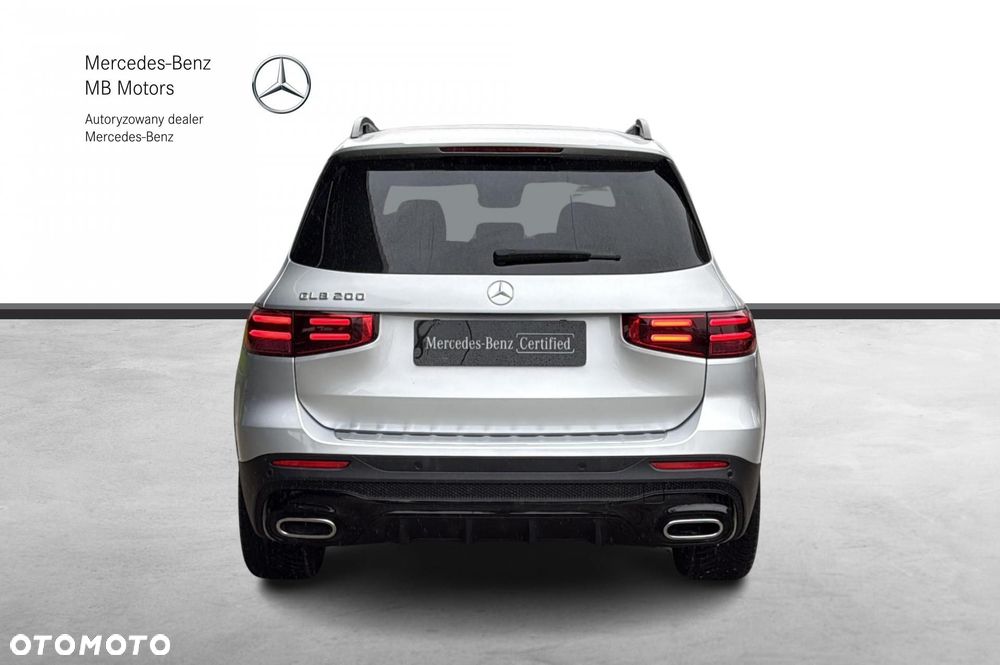 Mercedes-Benz GLB - 4