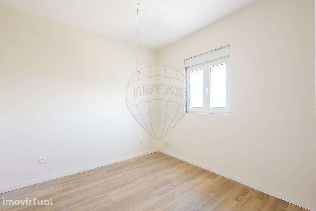 Moradia T2 para arrendamento - Grande imagem: 3/9