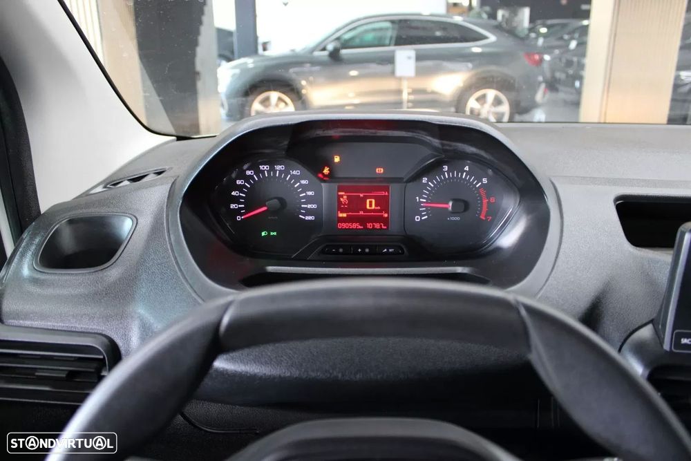Peugeot partner 1.5 bluehdi pro standard - 12