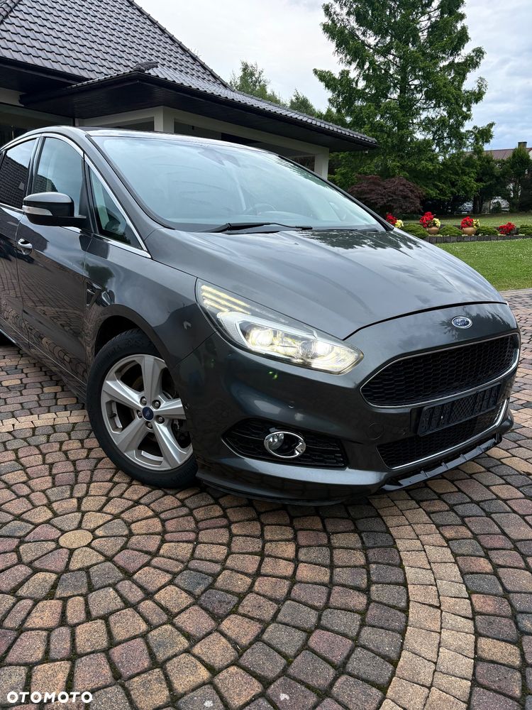 Ford S-Max - 1
