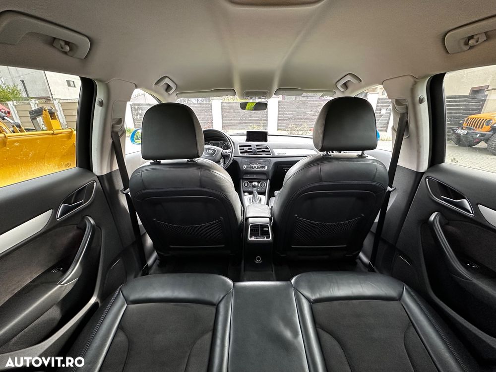 Audi Q3 2.0 TDI Quattro S tronic design - 11