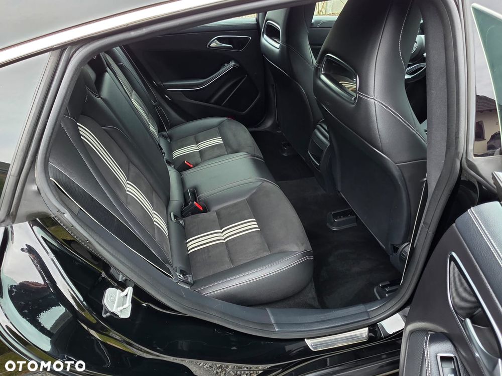 Mercedes-Benz CLA - 6