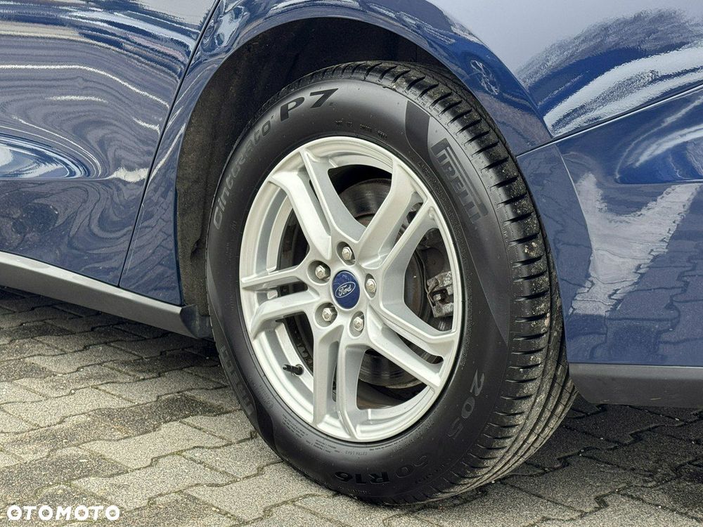 Ford Focus - 18