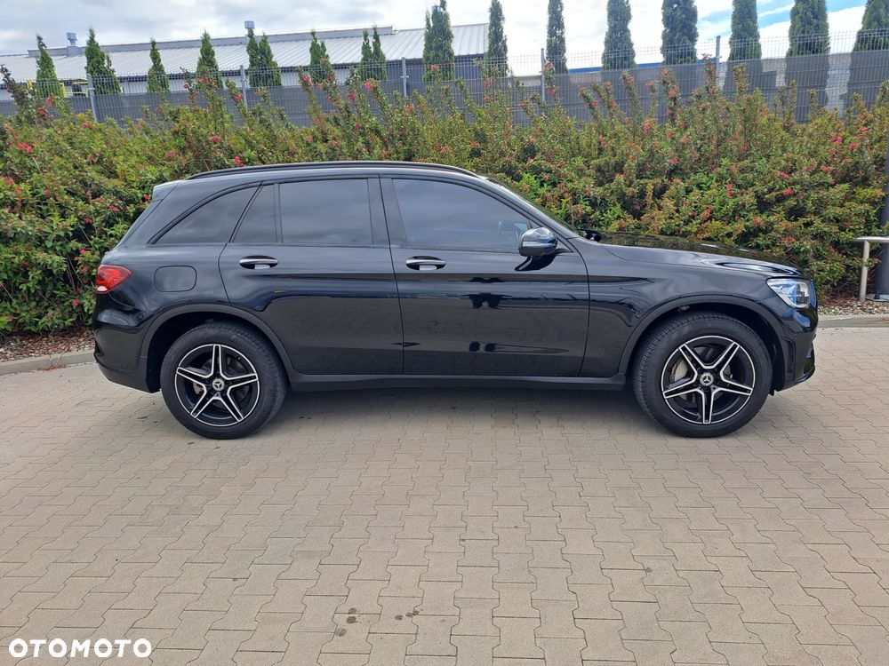 Mercedes-Benz GLC - 4