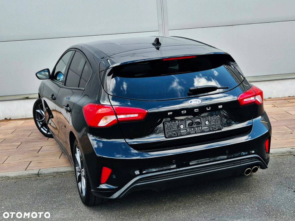Ford Focus 1.5 EcoBoost ST-Line - 13