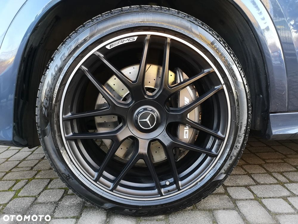 Mercedes-Benz GLE - 38