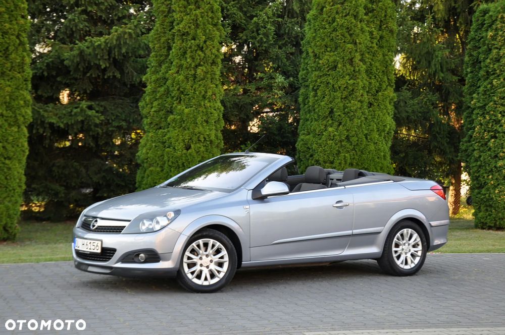 Opel Astra 1.6 Edition 111 Jahre - 12