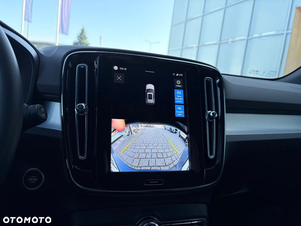 Volvo XC 40 B3 Plus Dark - 15
