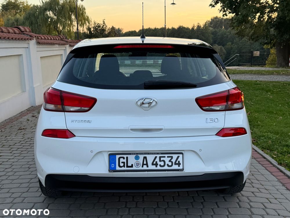 Hyundai i30 - 34