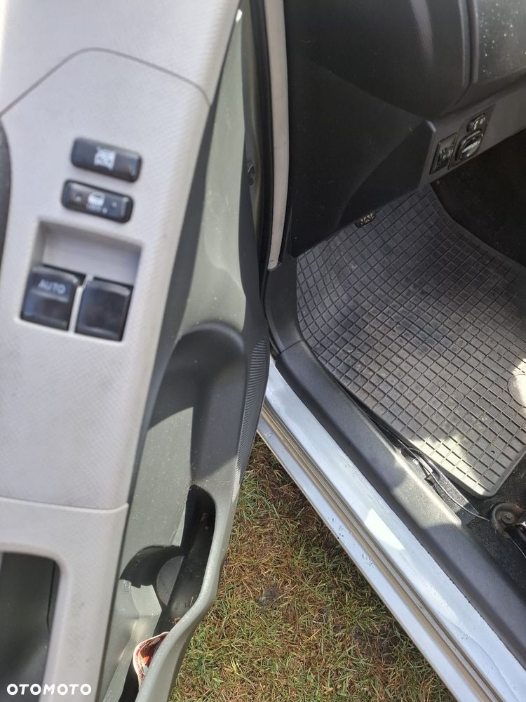 Toyota Yaris 1.4 D-4D - 17