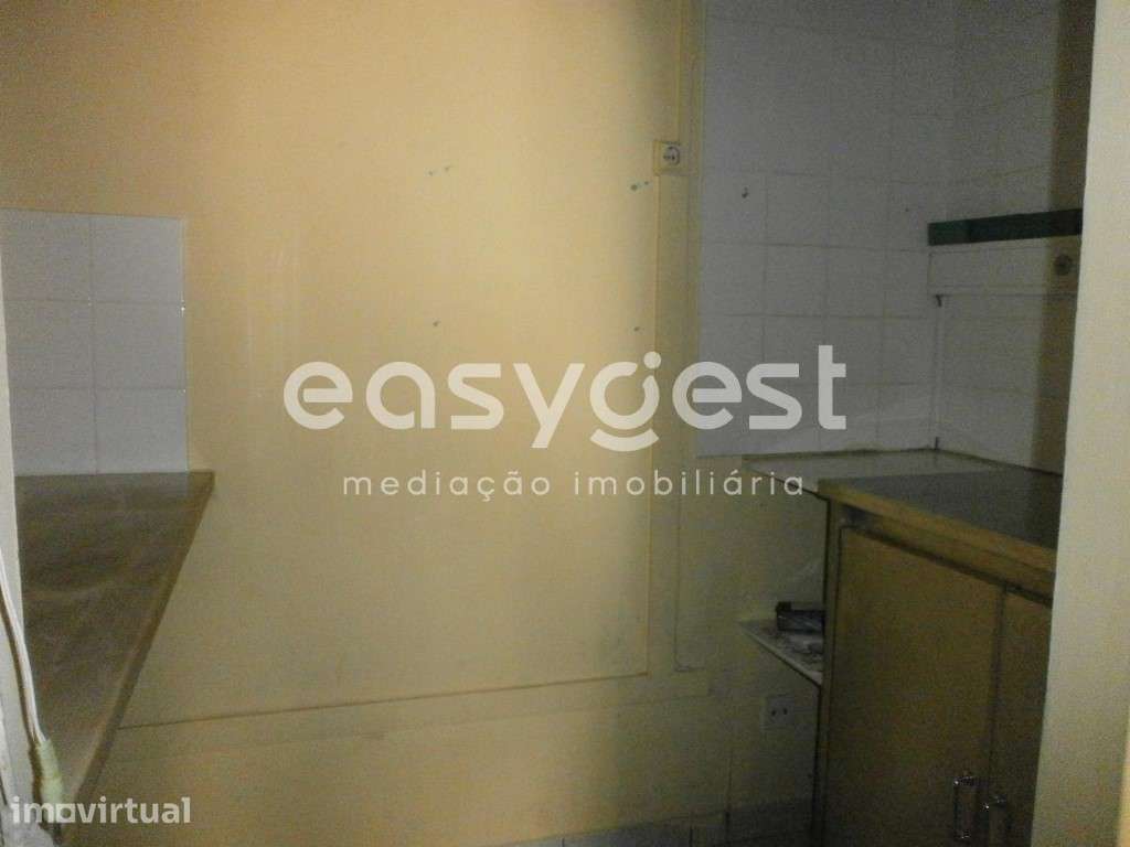 Café / Snack Bar em zona emblemática da cidade do Fundão - Grande imagem: 5/15