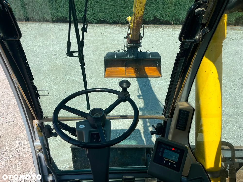 New Holland MH PLUS 18 TON - 28