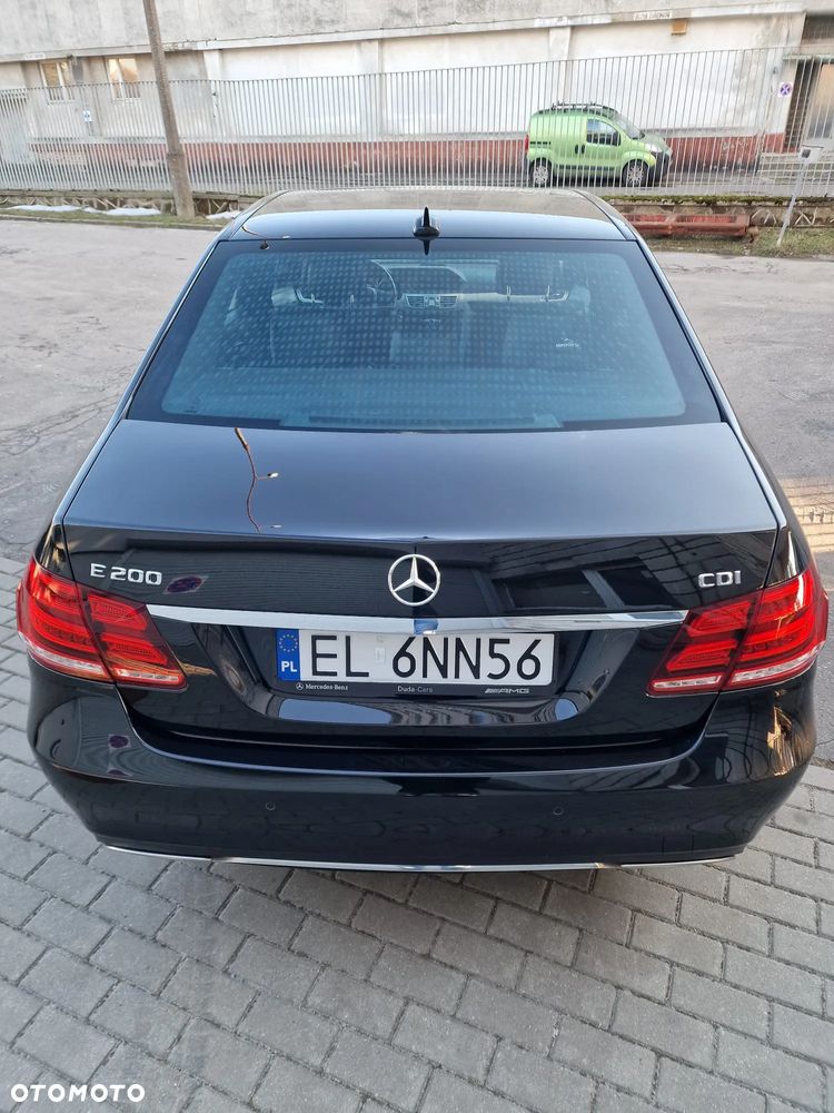 Mercedes-Benz Klasa E 200 CDI DPF BlueEFFICIENCY Automatik Avantgarde - 7