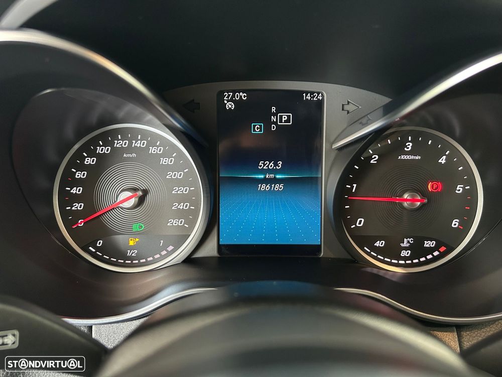 Mercedes-Benz C 220 d AMG Line - 30