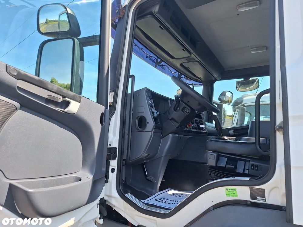 Scania P340 6X4 BORDMATIC / HDS HIAB 122/ Import Francja - 16