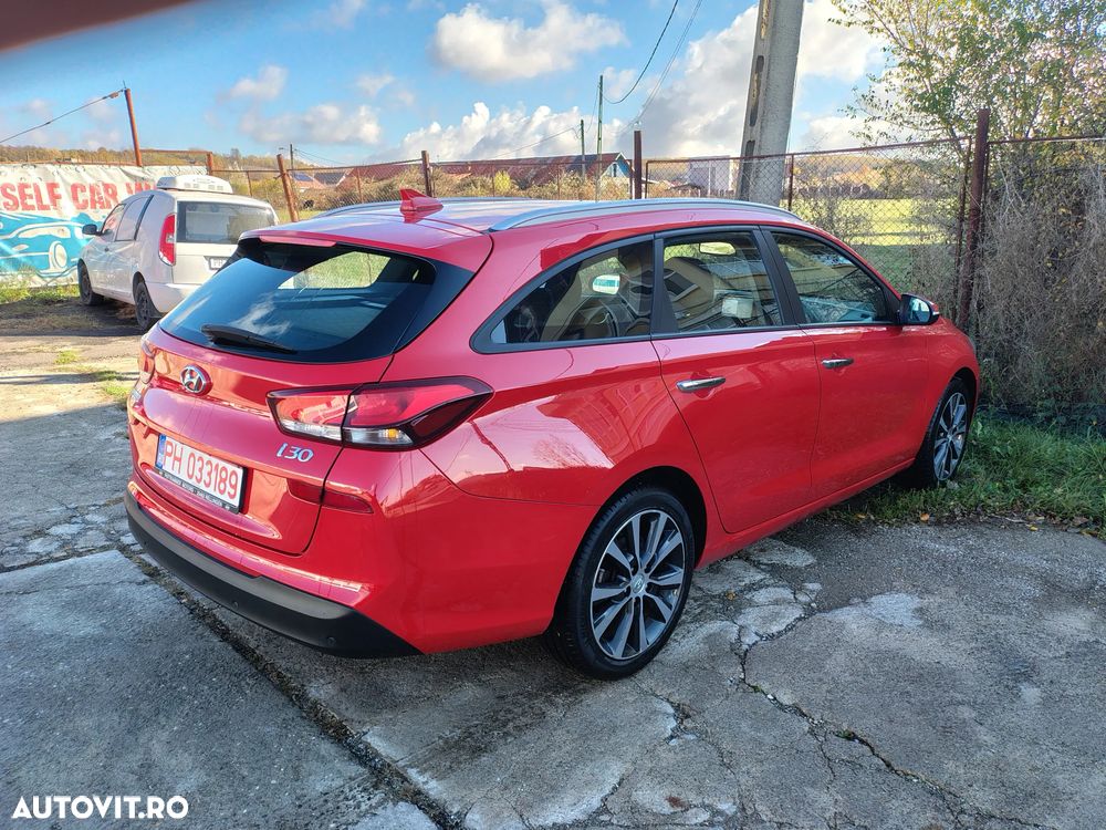 Hyundai i30 1.6 CRDI Trend - 3