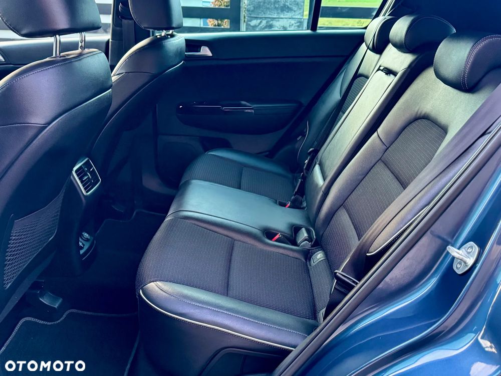 Kia Sportage 1.6 T-GDI AWD DCT GT LINE - 12