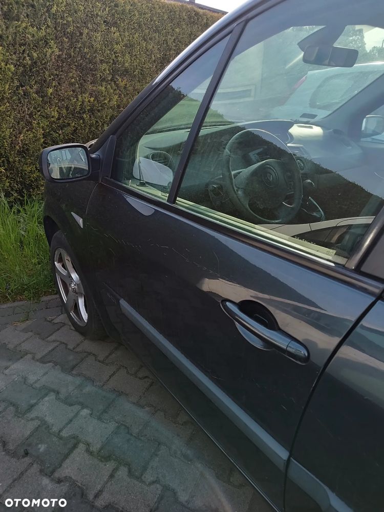 Renault Megane - 2
