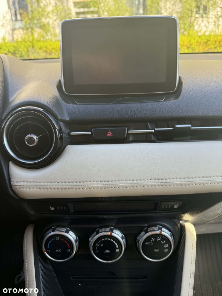 Mazda 2 1.5 Skyenergy - 8