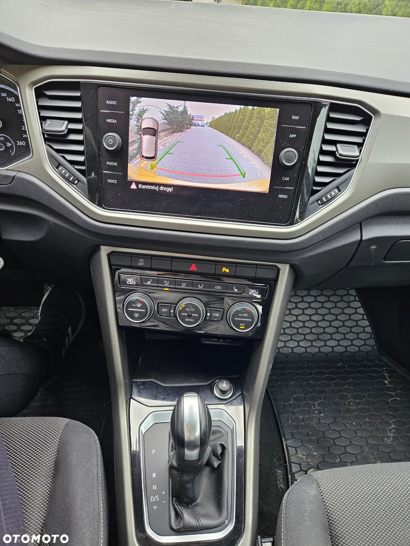 Volkswagen T-Roc 1.5 TSI Life DSG - 9