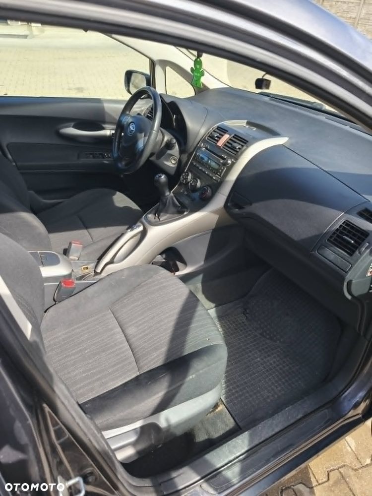 Toyota Auris 1.6 VVT-i Luna - 15