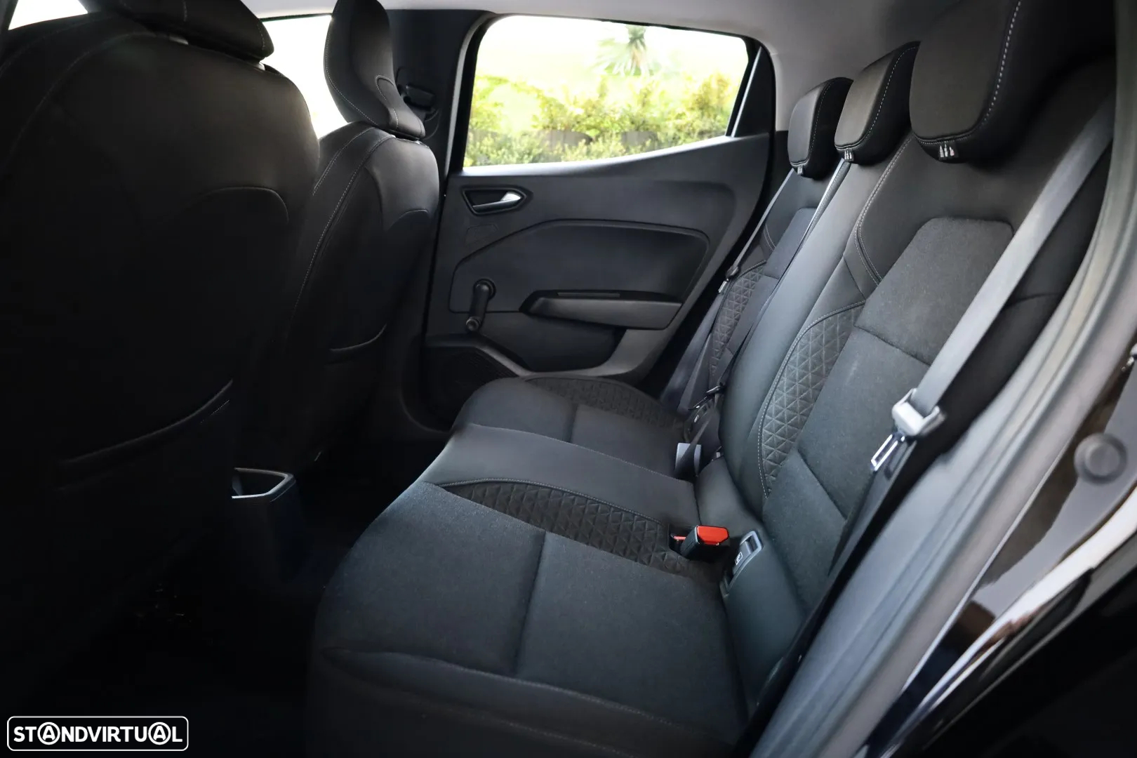 Renault Clio 1.0 TCe Intens - 36