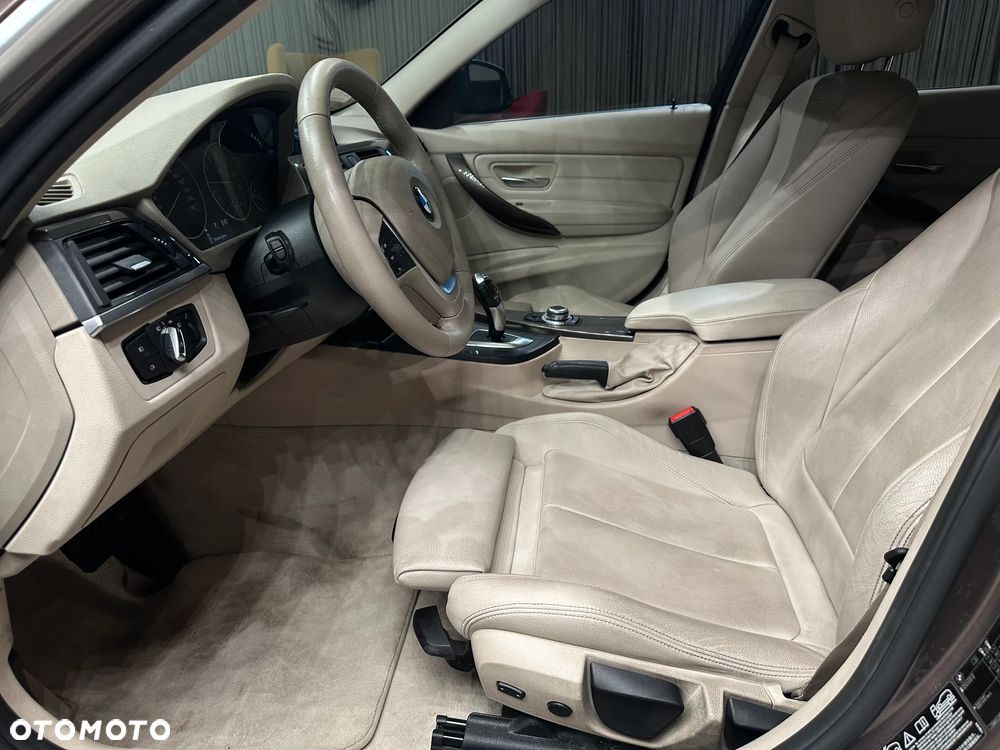 BMW Seria 3 - 13