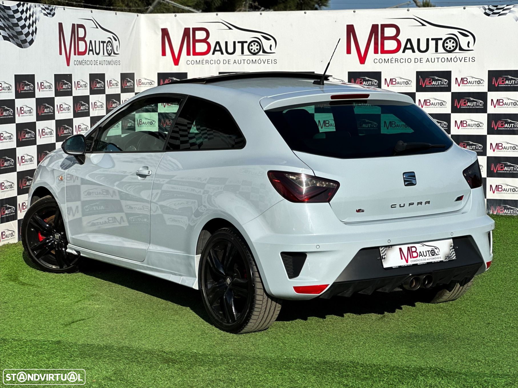 SEAT Ibiza SC 1.8 TSI Cupra - 8