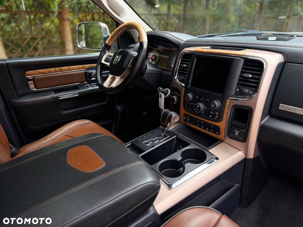 Dodge RAM 5.7 4x4 - 21