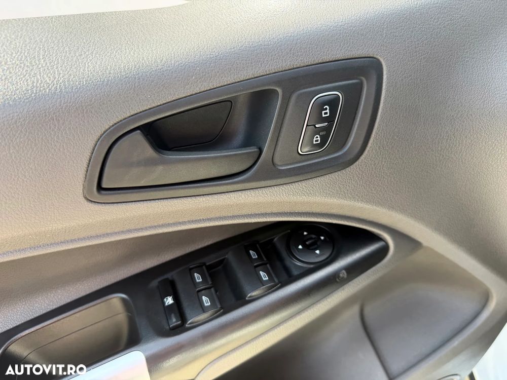Ford Transit Connect 1.5 EcoBlue 100CP 6MT Kombi Commercial L2 Trend - 21